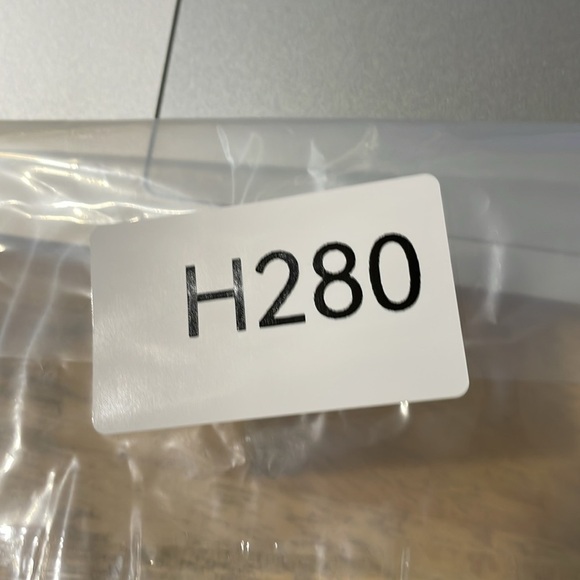 NEW Vince Camuto Womens XS Solid Split-Neck Short Rich Black Chiffon Blouse - Picture 7 of 7